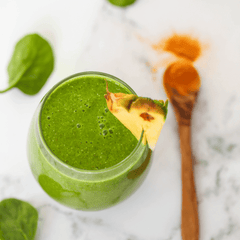 Vegan recipe book cover featuring a turmeric and spinach smoothie from Green Life 30 Healthy & Delicious Smoothie Recipes by Green Life Books